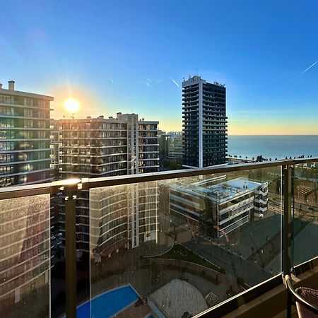 Batumi Boulevard Resort Bagian luar foto