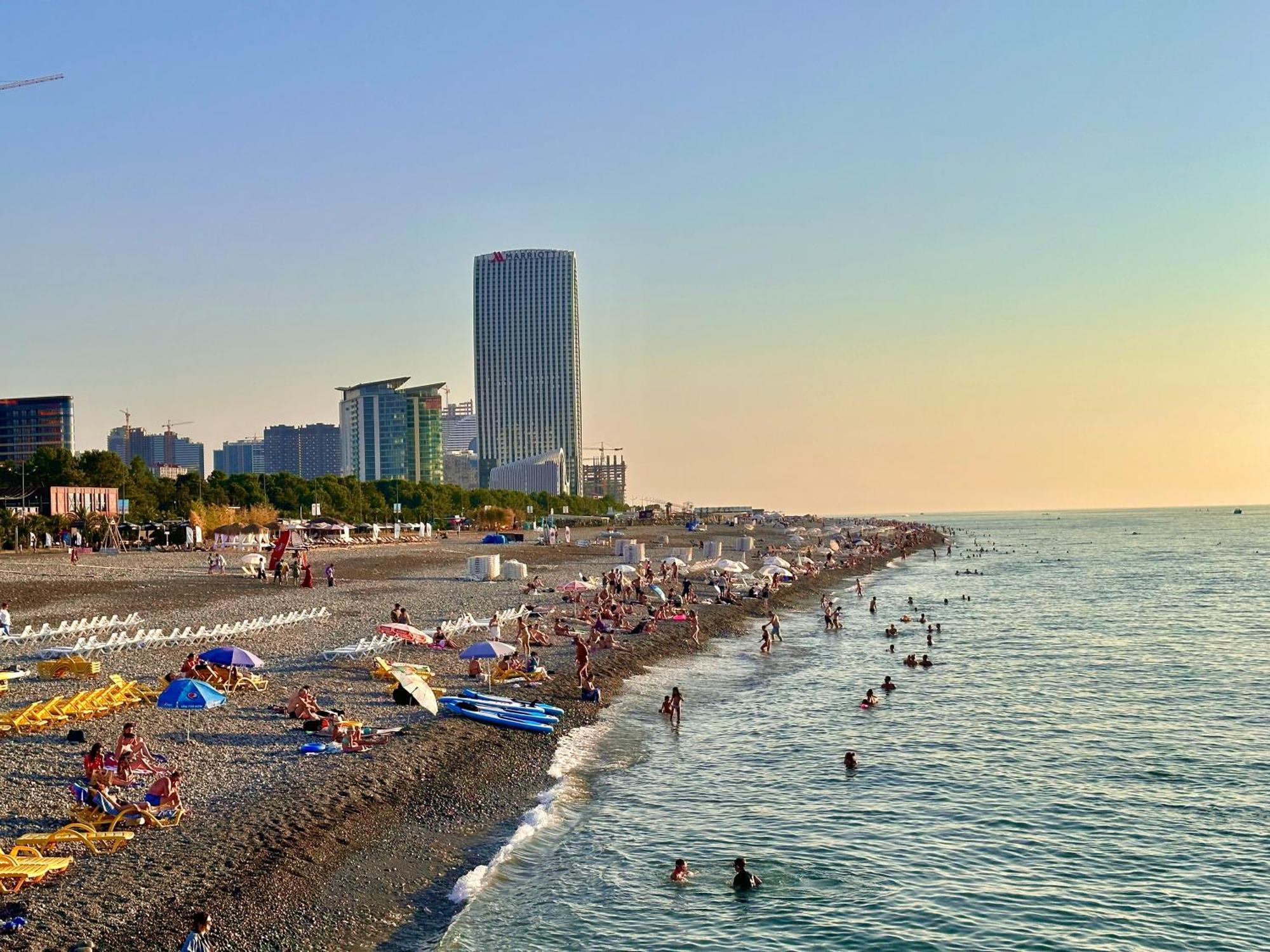 Batumi Boulevard Resort Bagian luar foto