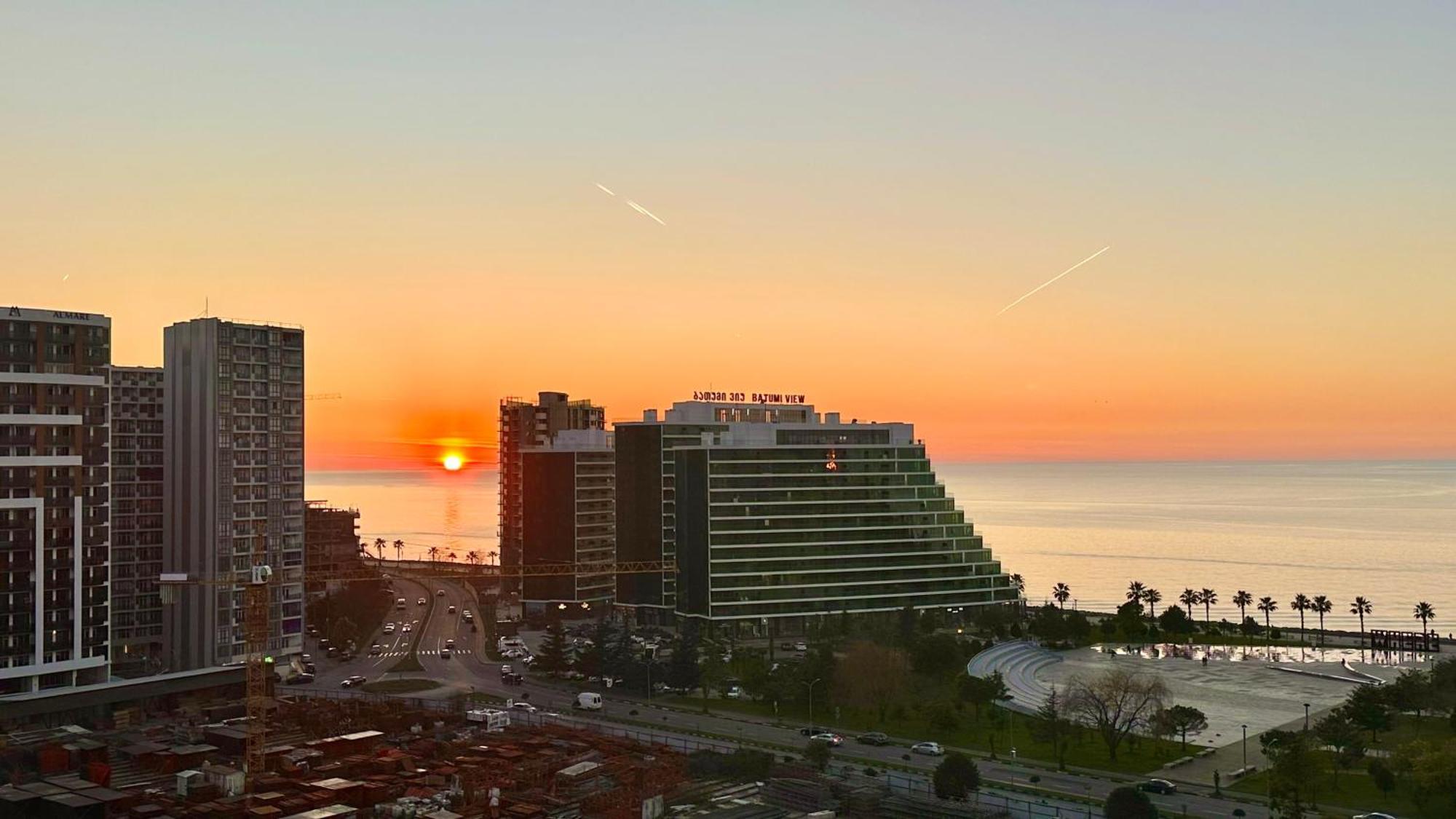 Batumi Boulevard Resort Ruang foto