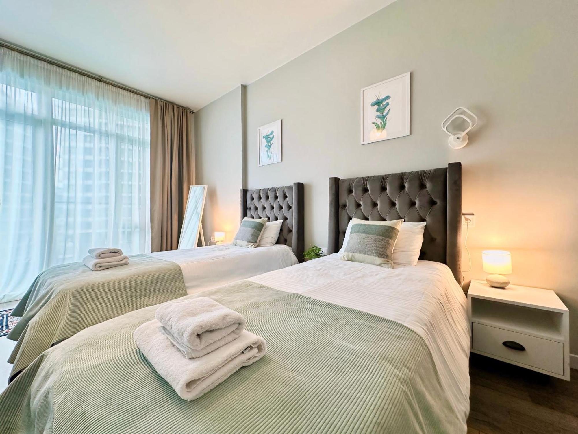 Batumi Boulevard Resort Bagian luar foto