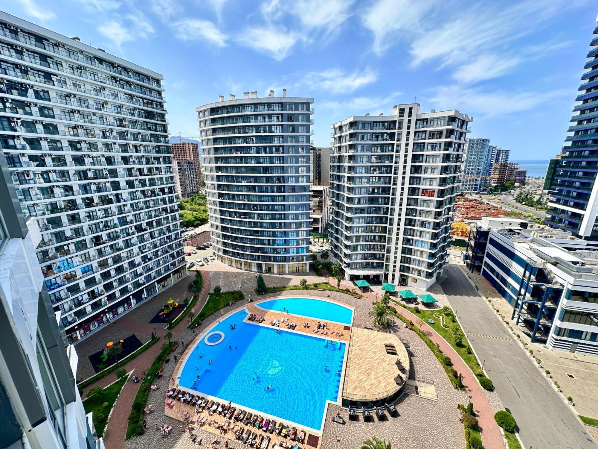 Batumi Boulevard Resort Bagian luar foto